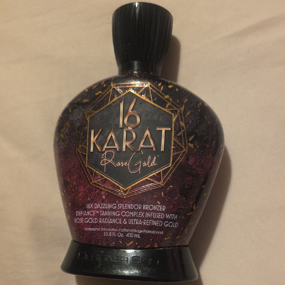 16 Karat Rose Gold Tanning Lotion